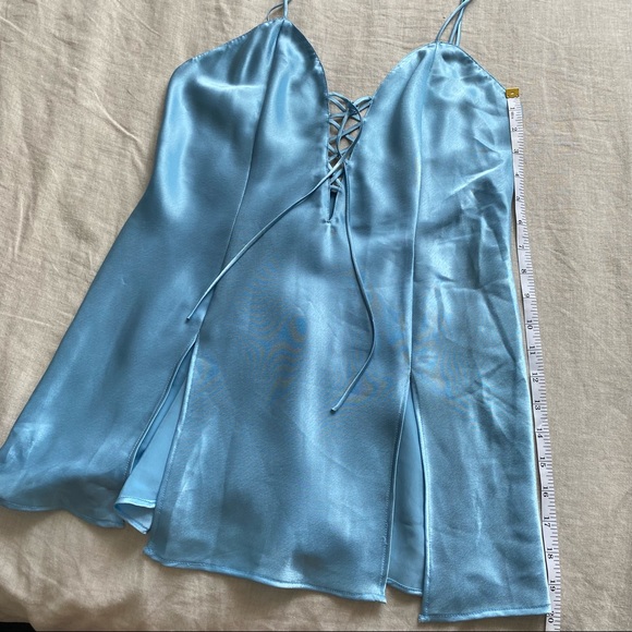 LA SENZA Satin Front Tie Camisole Nightie - Picture 10 of 10